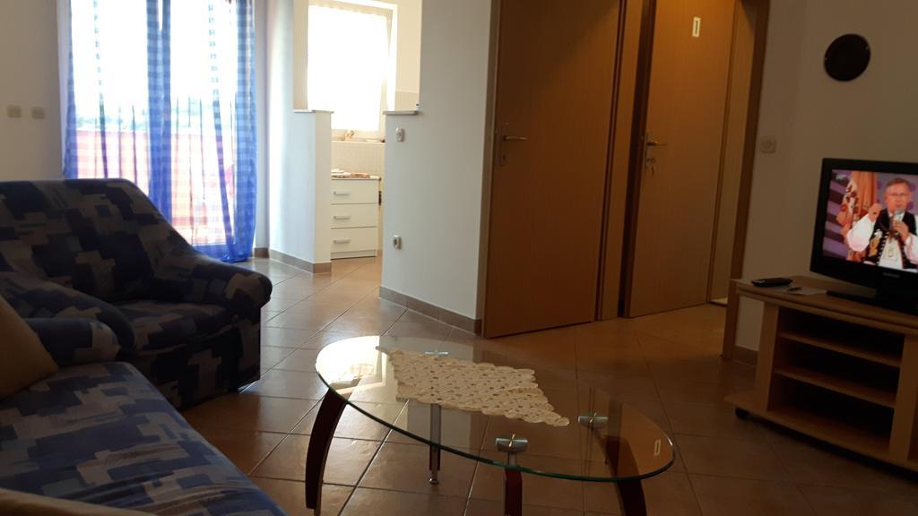 Ivan Apartman Porec